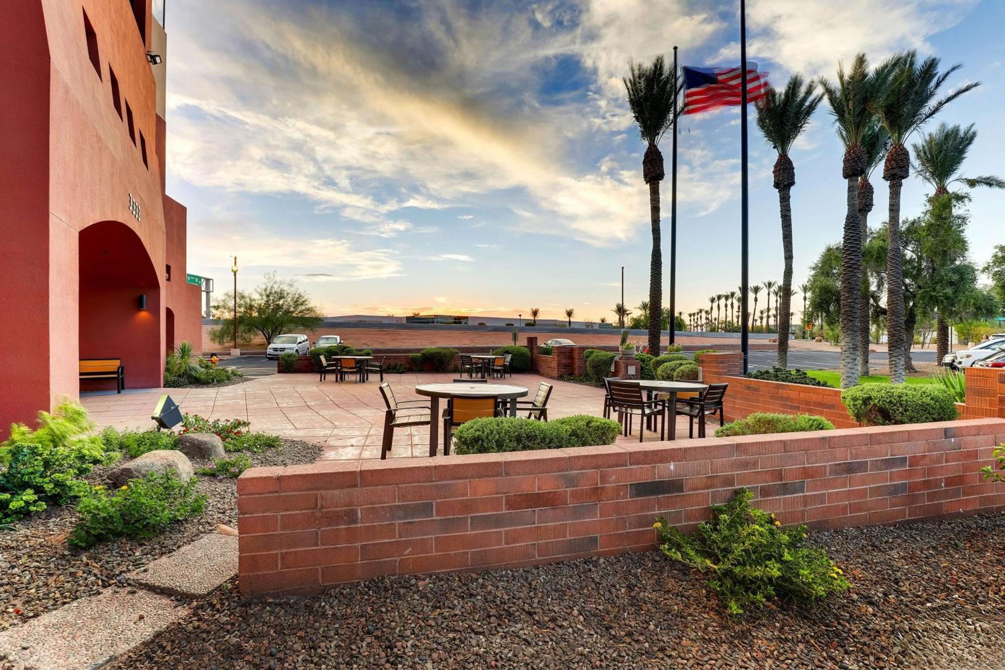 Drury Inn & Suites Phoenix Airport מראה חיצוני תמונה