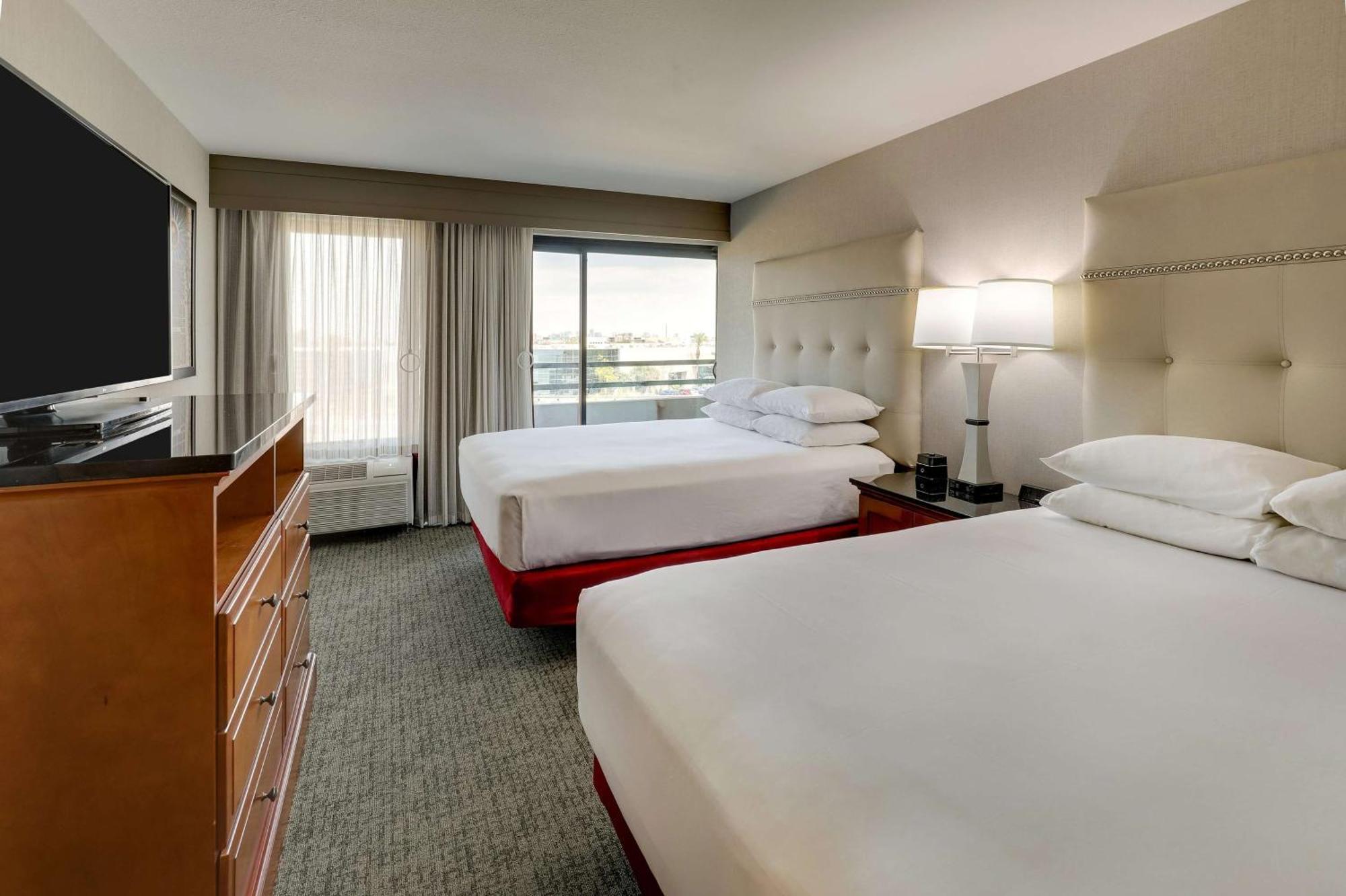 Drury Inn & Suites Phoenix Airport מראה חיצוני תמונה
