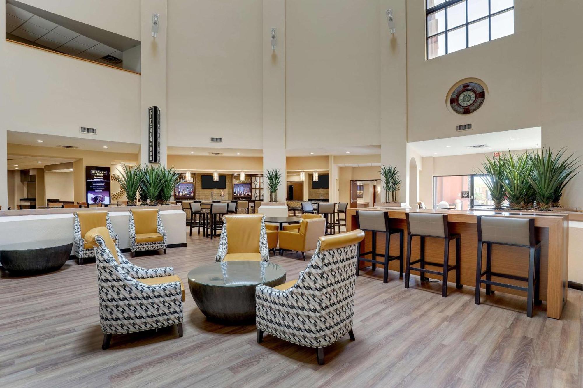 Drury Inn & Suites Phoenix Airport מראה חיצוני תמונה